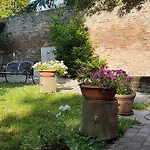 Apartment Beatrixhome Oasi In Citta