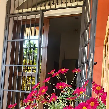 Beatrixhome Oasi In Citta * فيرّارا