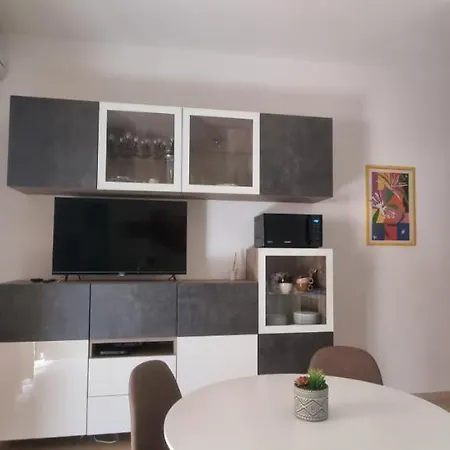Апартаменты Beatrixhome Oasi In Citta